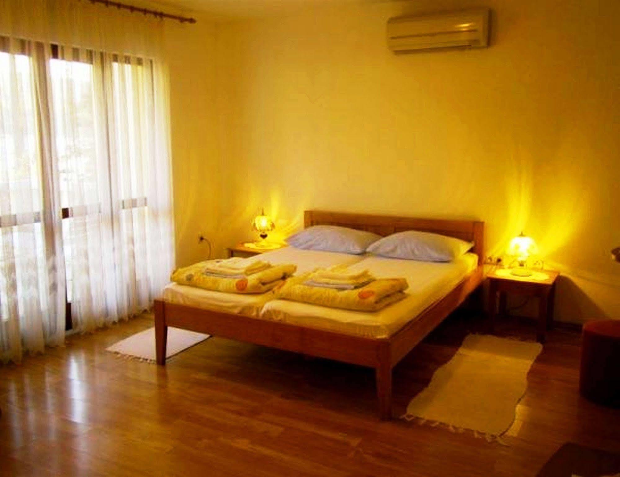 Villa Adria 슬라노 외부 사진