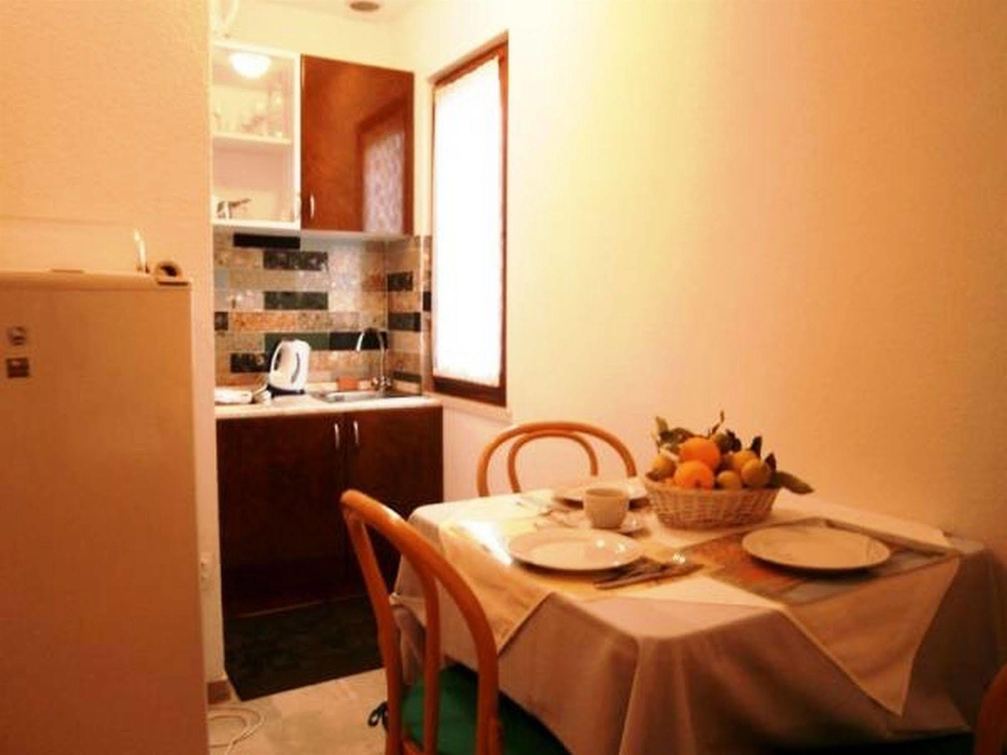 Villa Adria 슬라노 외부 사진
